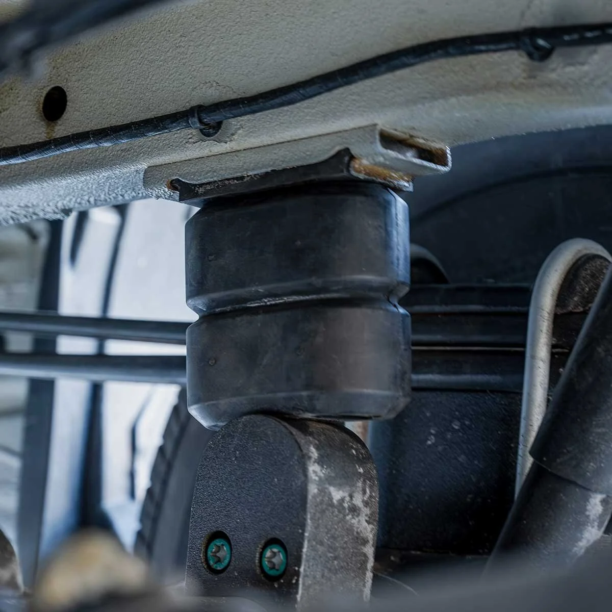 Sprinter 2500 Camper Van Timbren SES Suspension Enhancement System- Rear Kit - Image 2